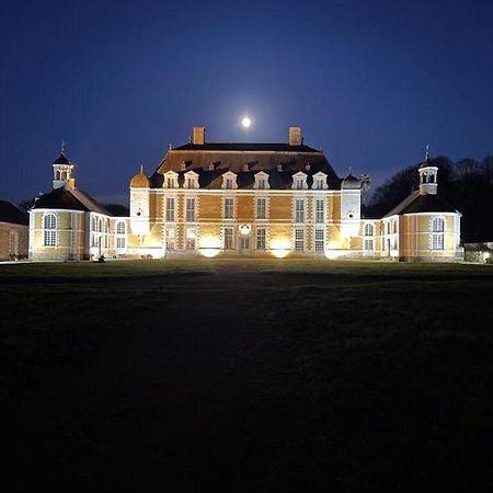 Chateau Du Boschet Chambre De L'Infatigable Gentilhomme Bourg-des-Comptes Bagian luar foto